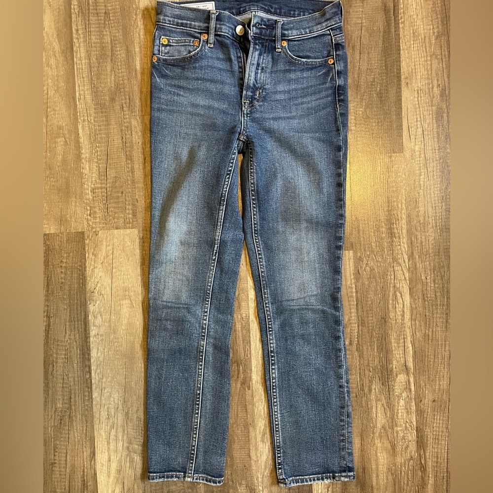 GAP vintage slim mid rise jeans